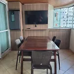 Apartamento 210M com Terraço 3 Quartos 150m do Mar